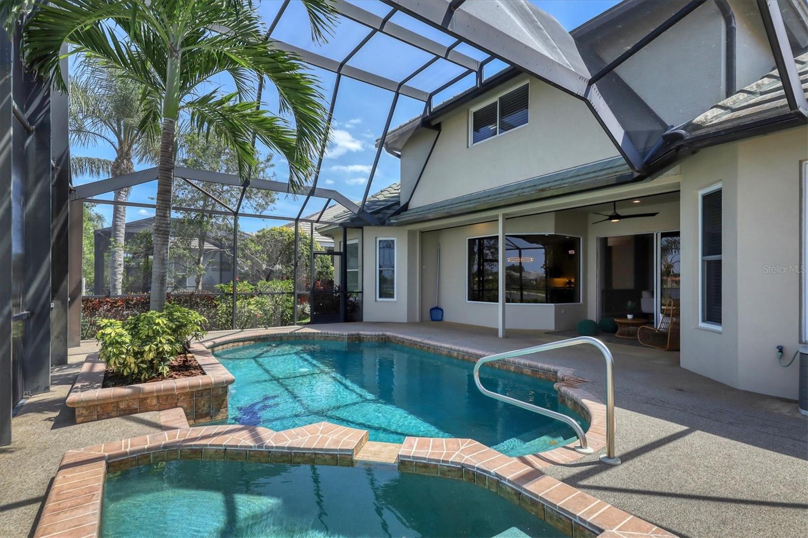 6553 WATERS EDGE WAY