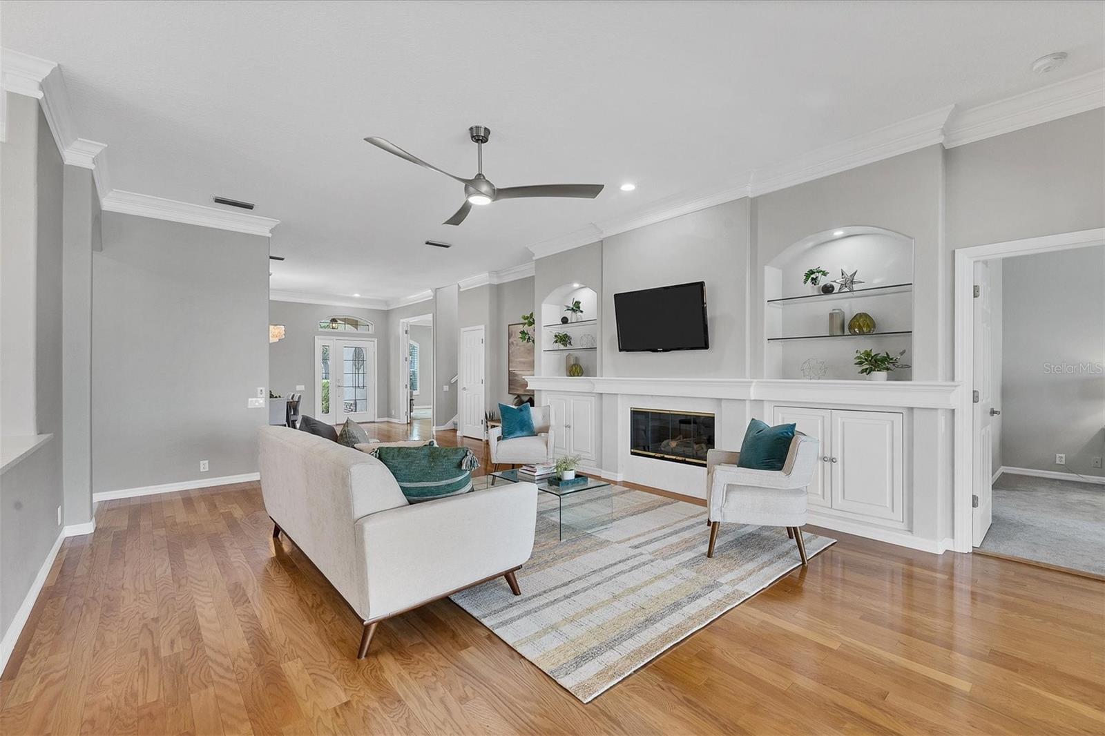 6553 WATERS EDGE WAY