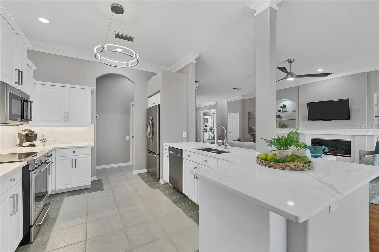 6553 WATERS EDGE WAY