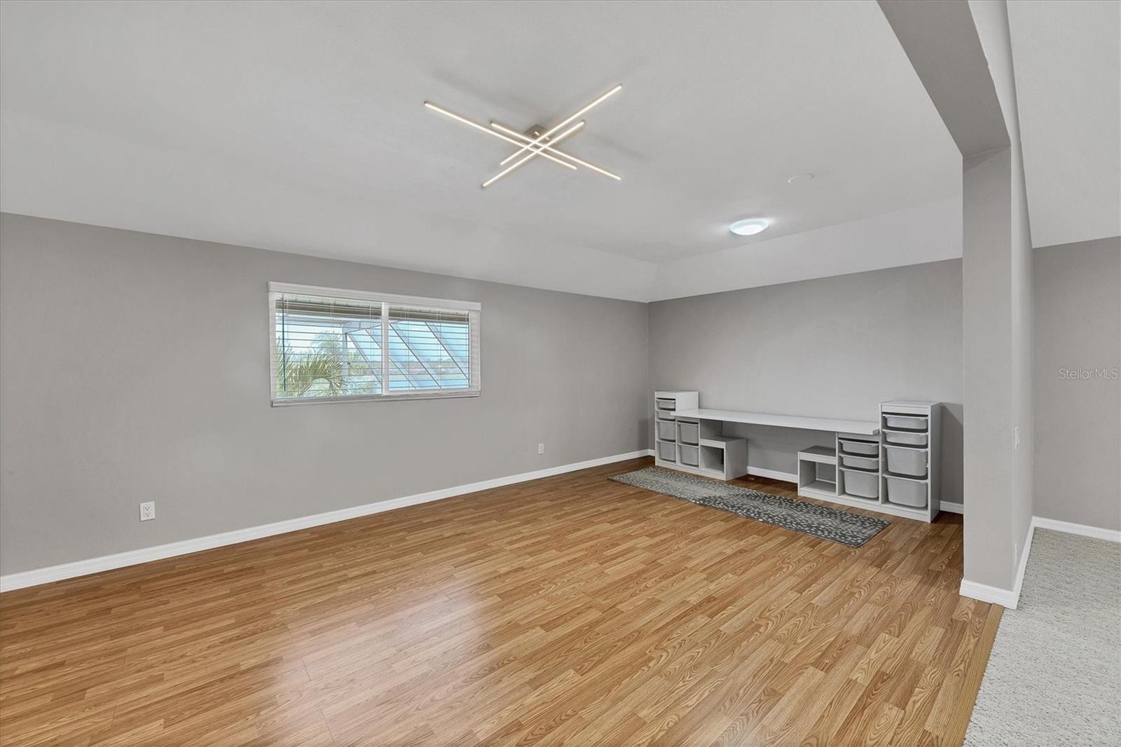 6553 WATERS EDGE WAY