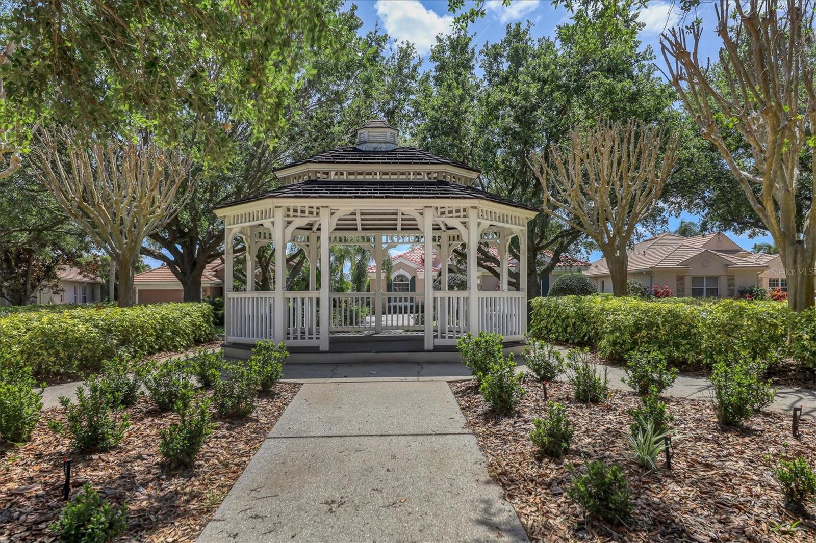 6553 WATERS EDGE WAY