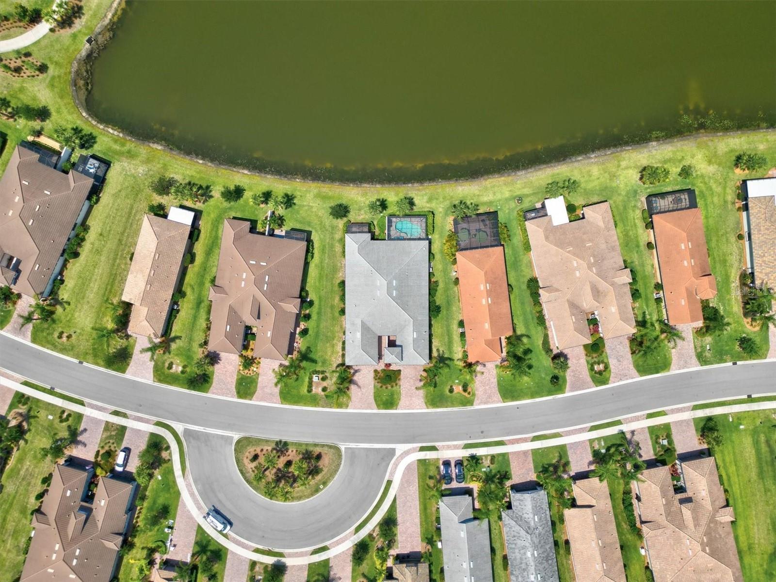 17433 HAMPTON FALLS TER