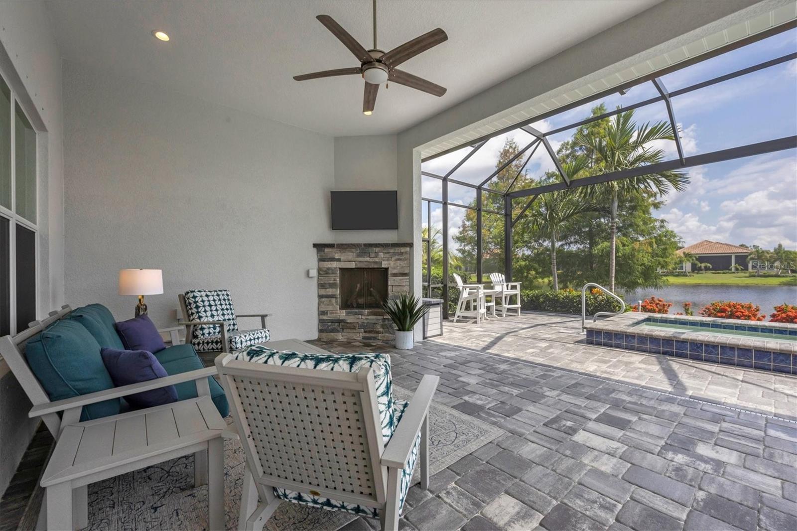 16639 COLLINGTREE XING