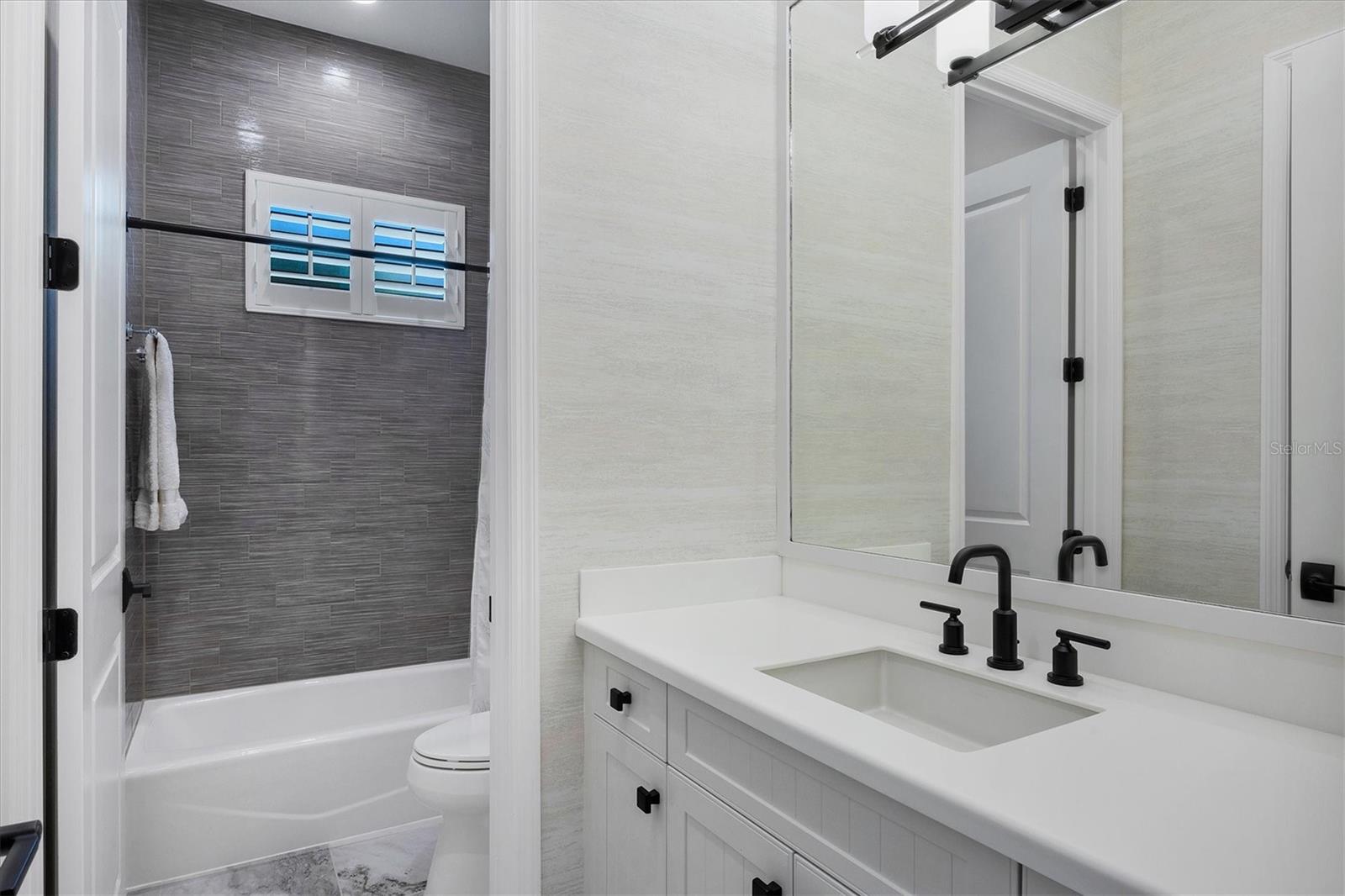 16639 COLLINGTREE XING