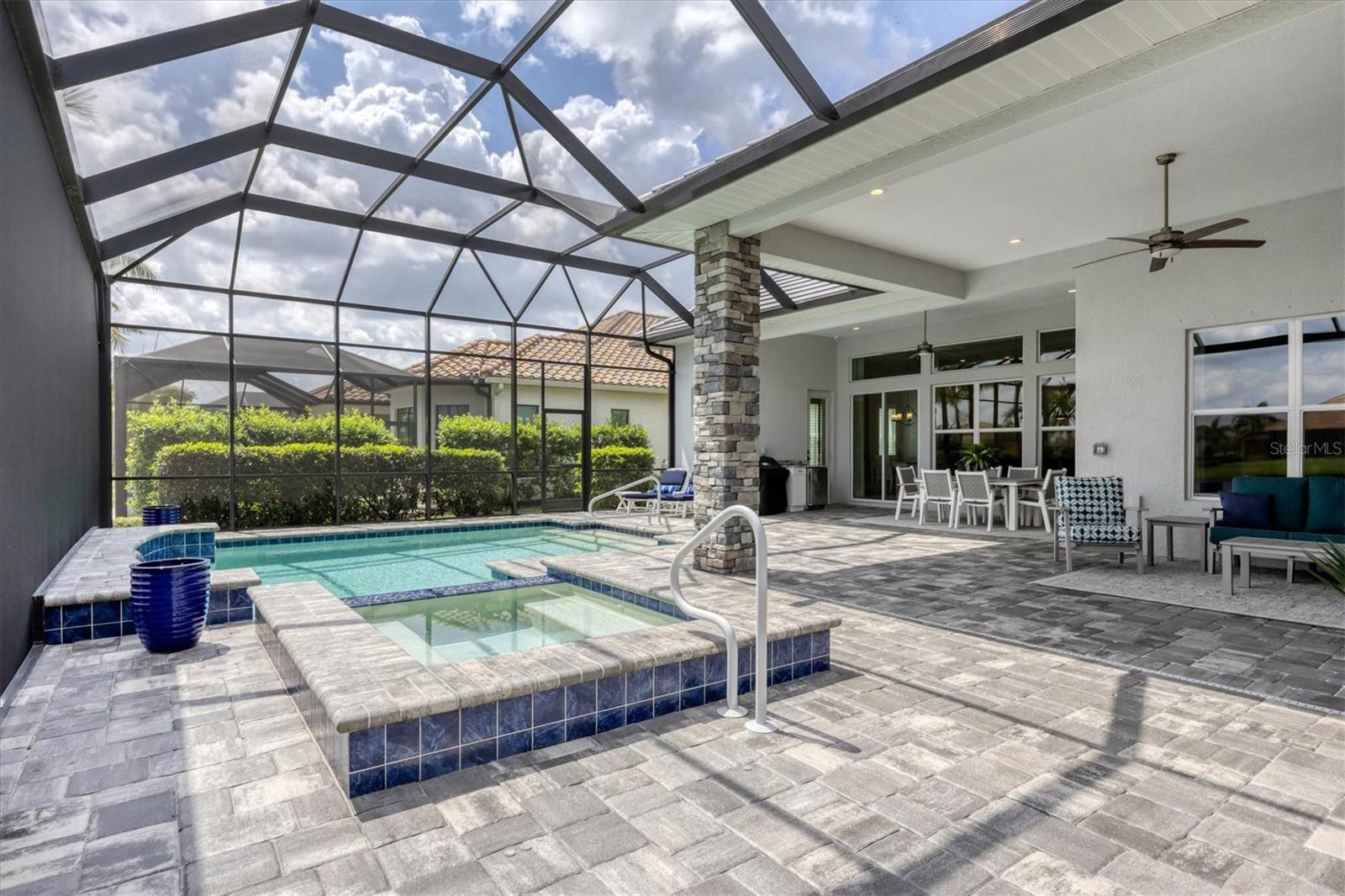 16639 COLLINGTREE XING