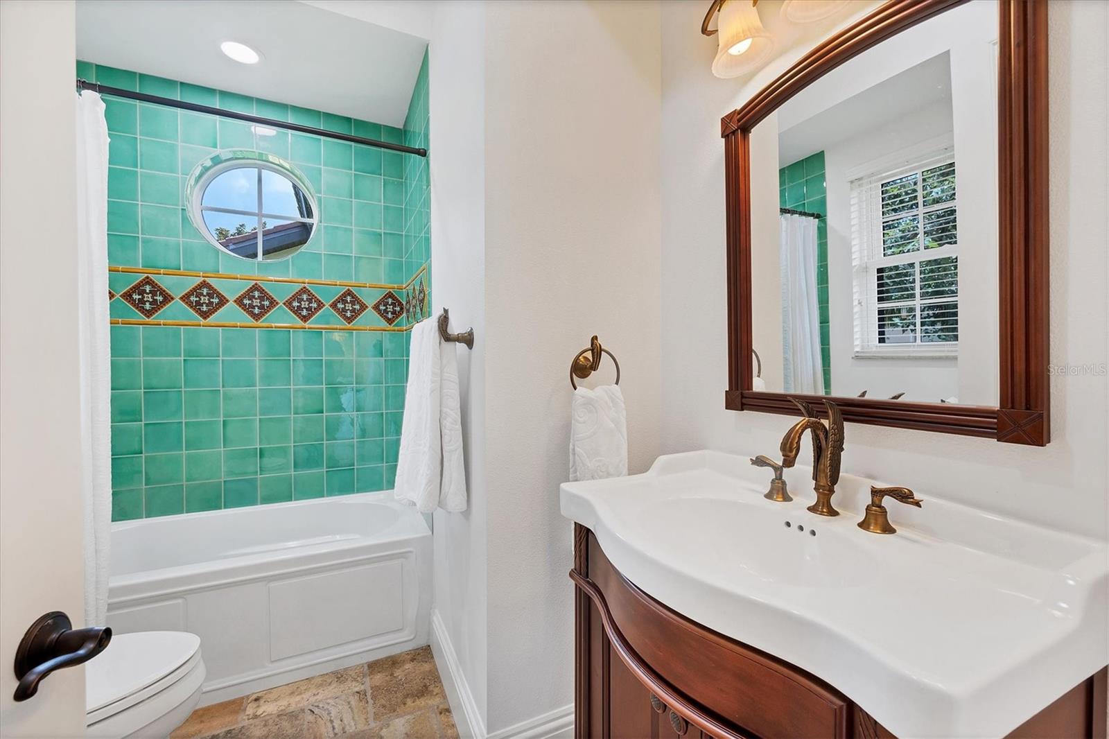 16101 BAYCROSS DR
