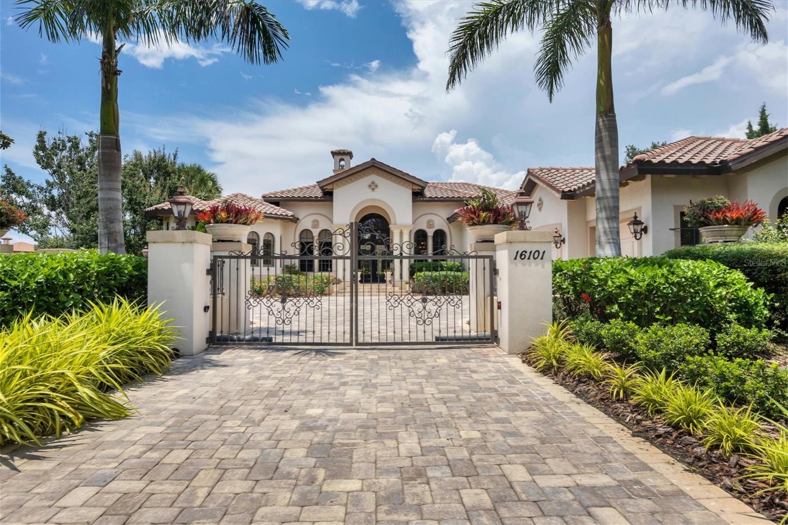 16101 BAYCROSS DR