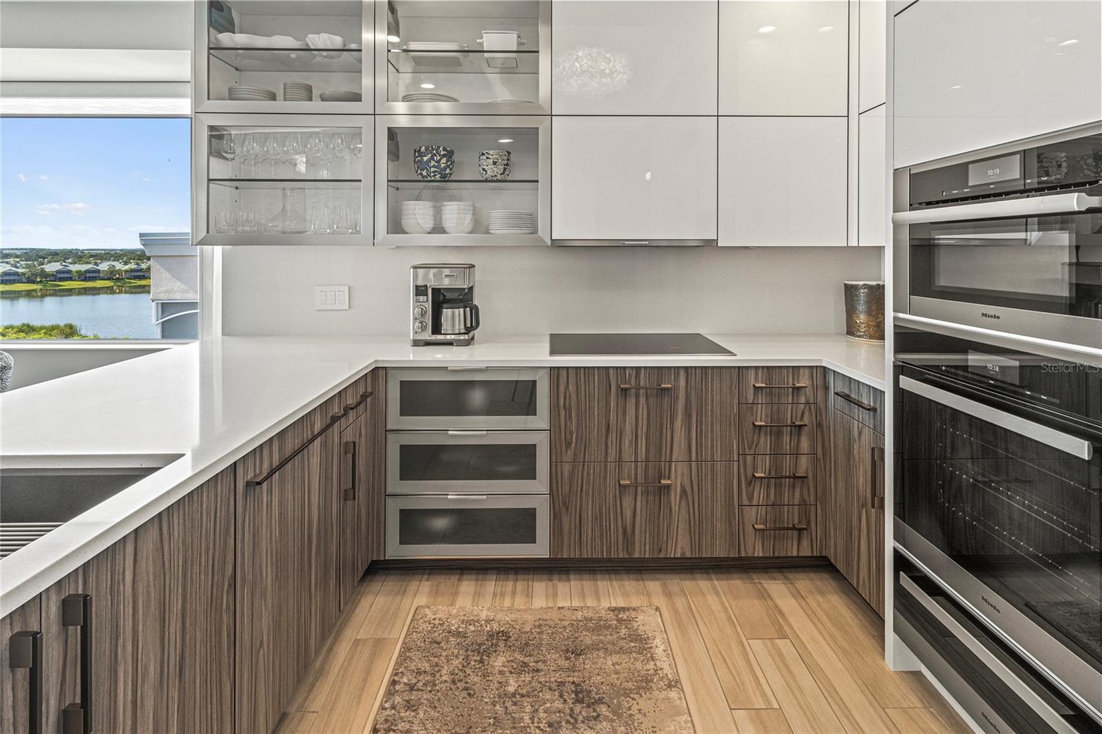 10520 BOARDWALK LOOP #705