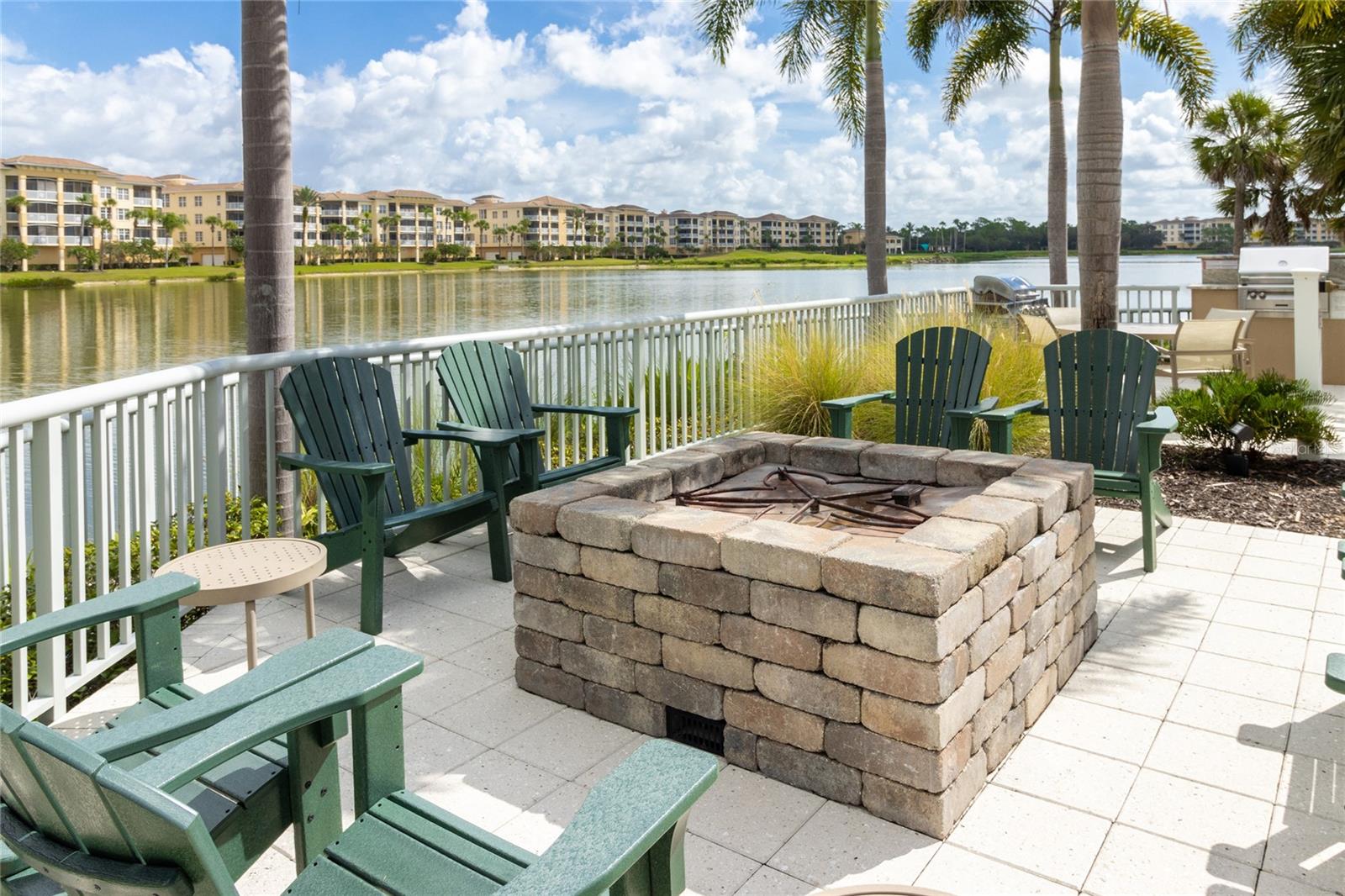 10520 BOARDWALK LOOP #705