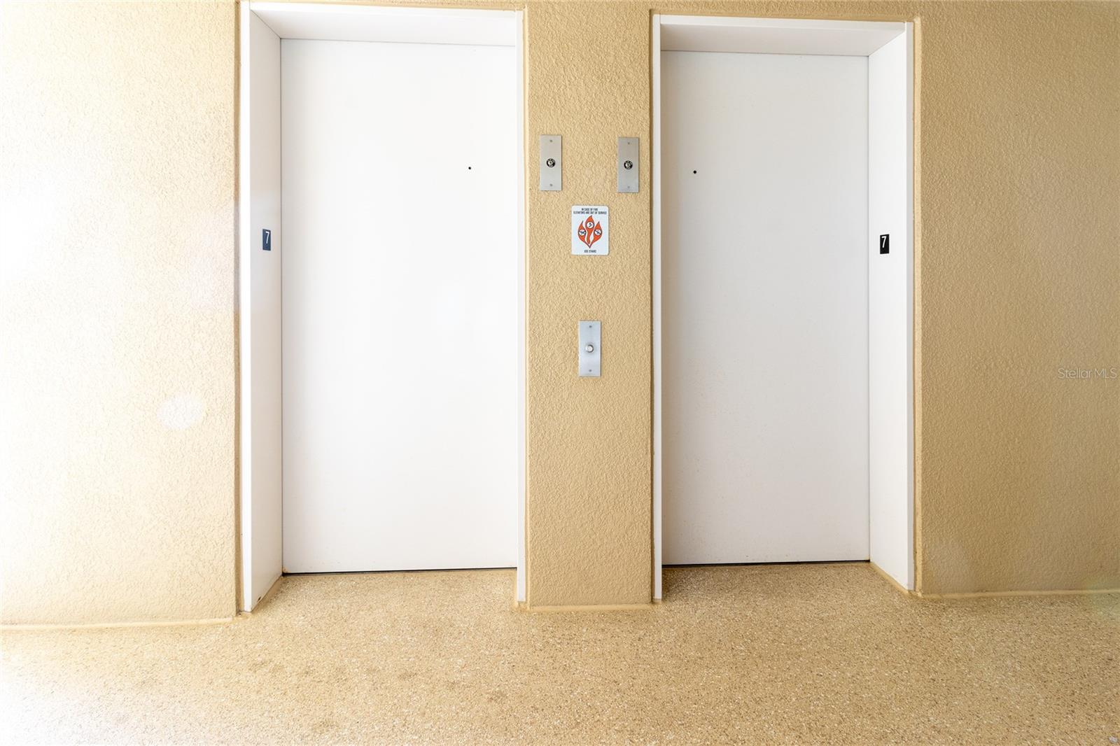 10520 BOARDWALK LOOP #705