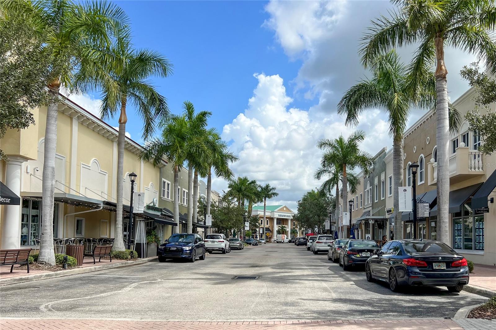 10520 BOARDWALK LOOP #705