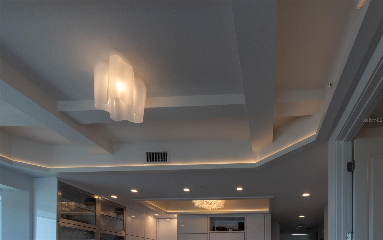 10520 BOARDWALK LOOP #705