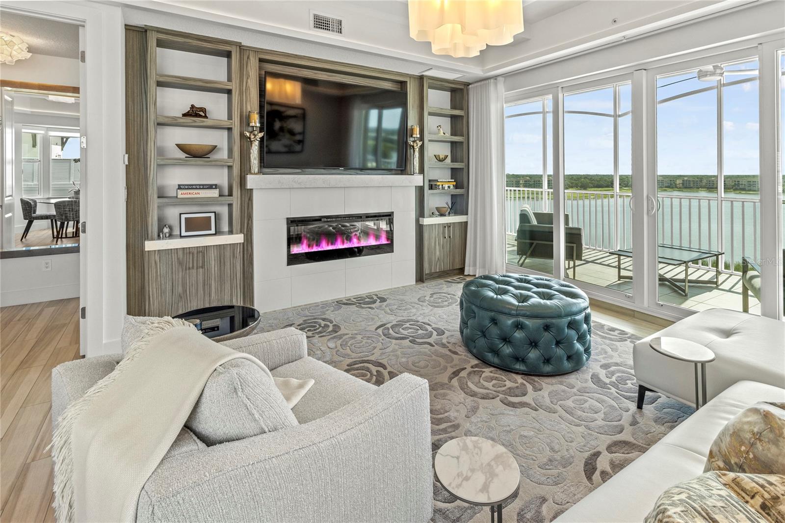 10520 BOARDWALK LOOP #705