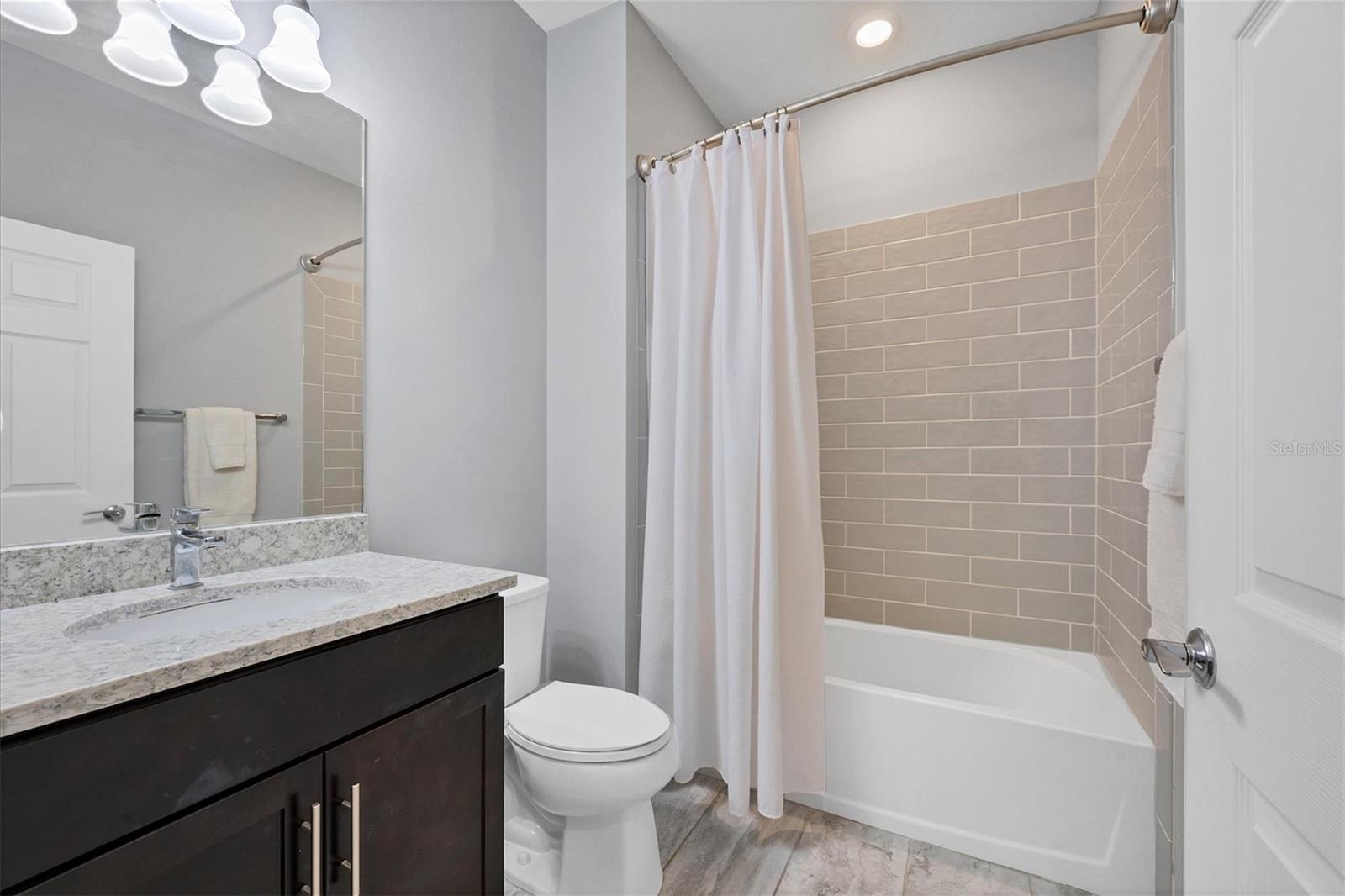 17524 HAMPTON FALLS TER