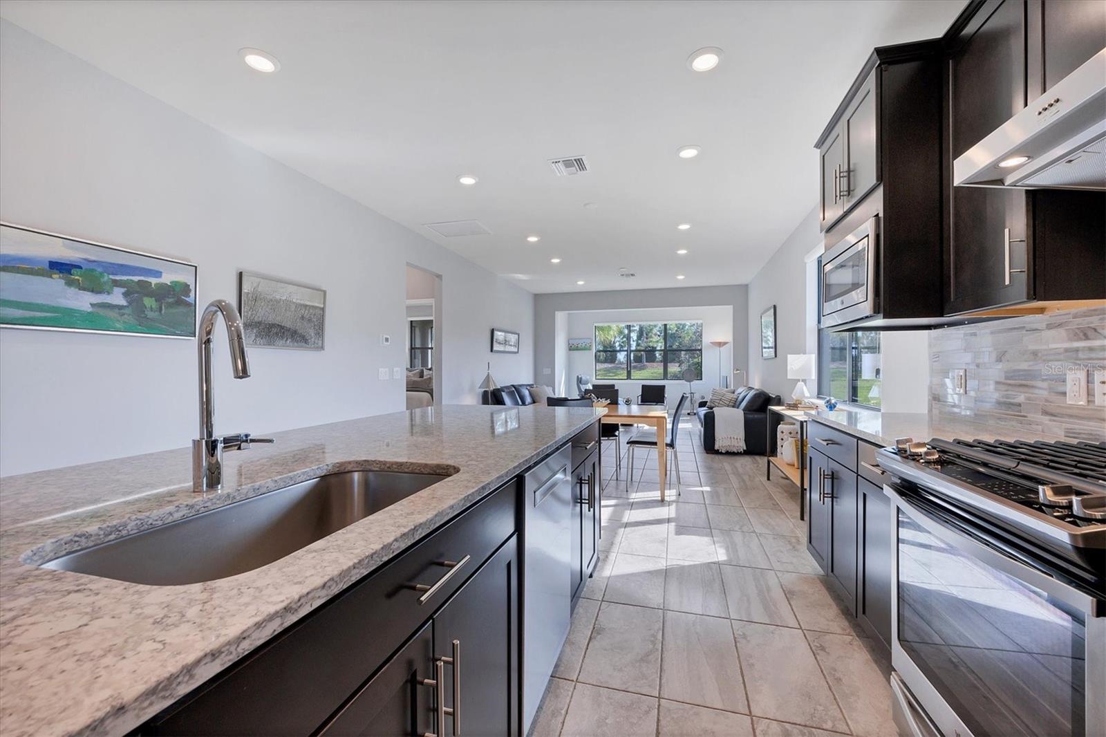 17524 HAMPTON FALLS TER