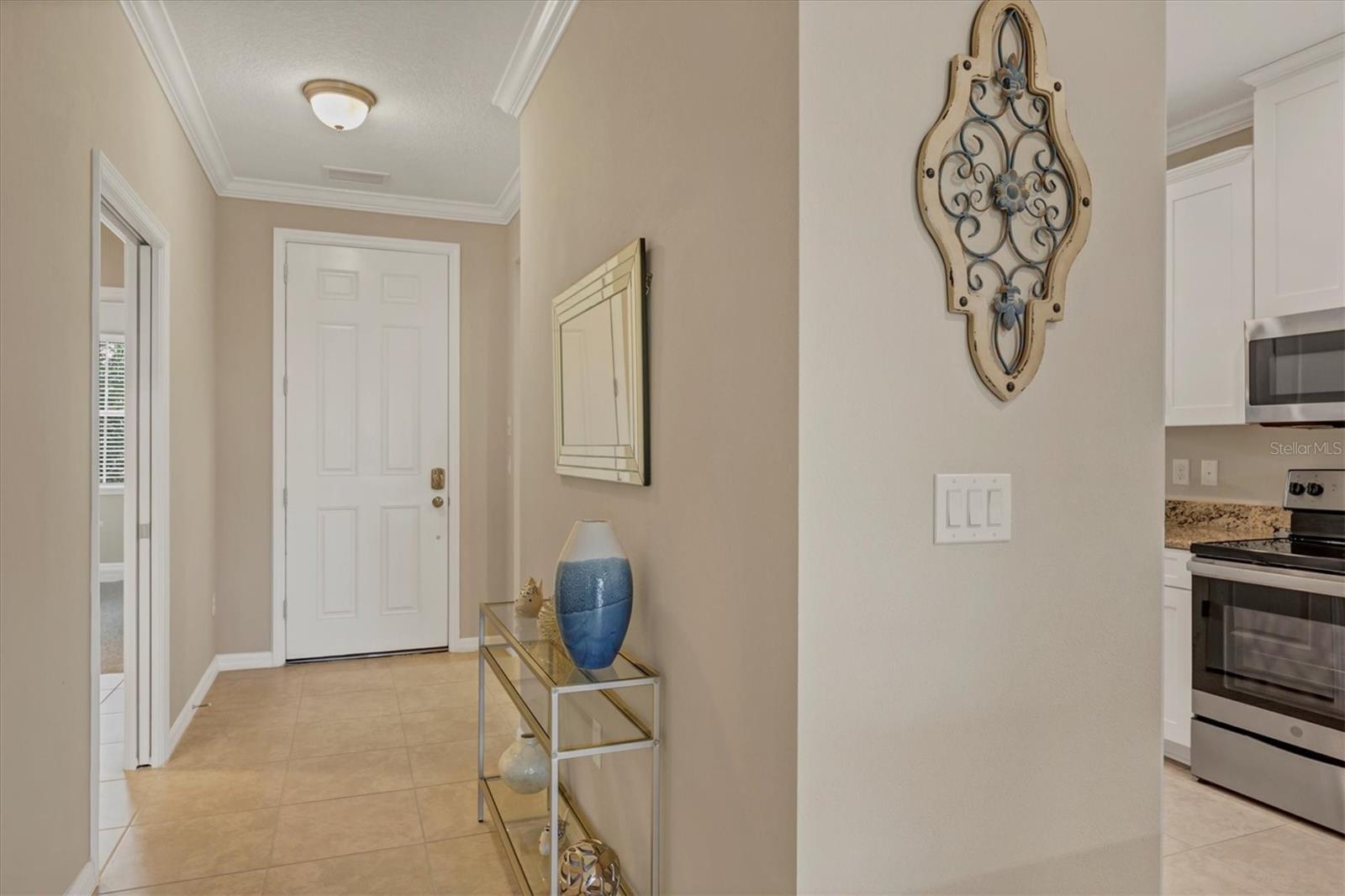 13823 MESSINA LOOP #102