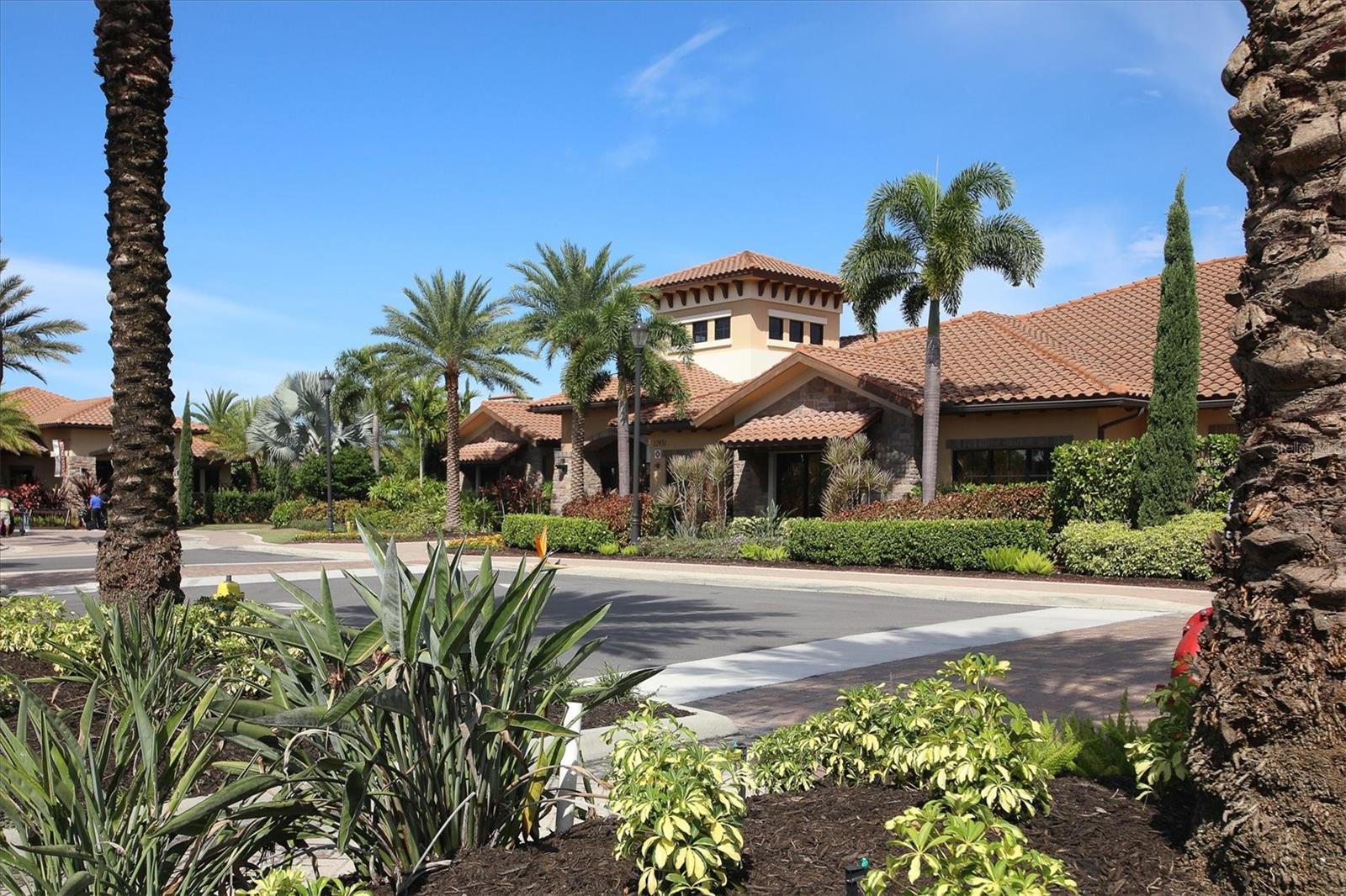 13823 MESSINA LOOP #102