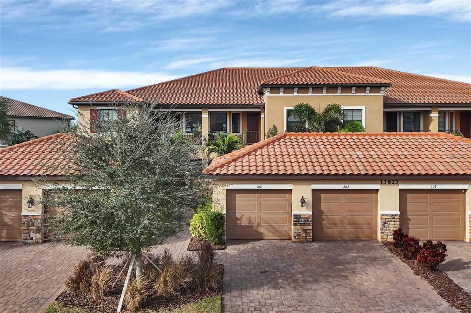 13823 MESSINA LOOP #102