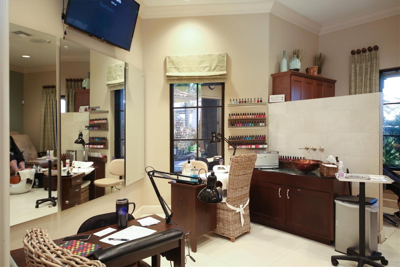 13823 MESSINA LOOP #102