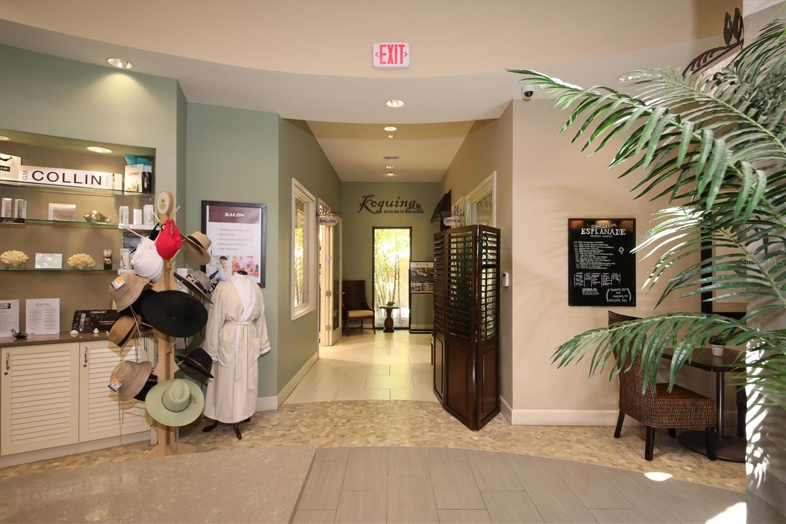 13823 MESSINA LOOP #102