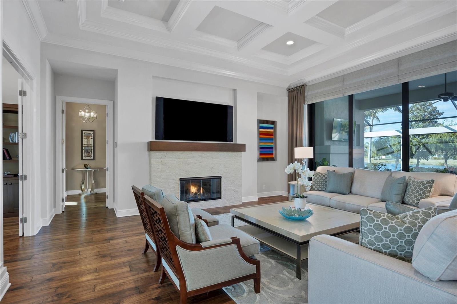 8355 CATAMARAN CIR