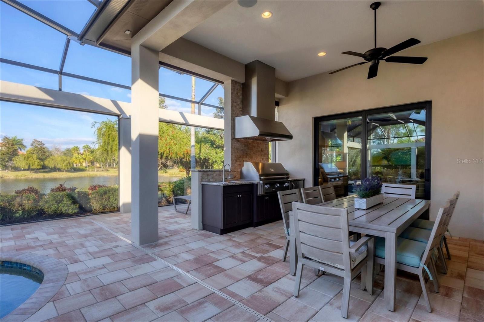 8355 CATAMARAN CIR