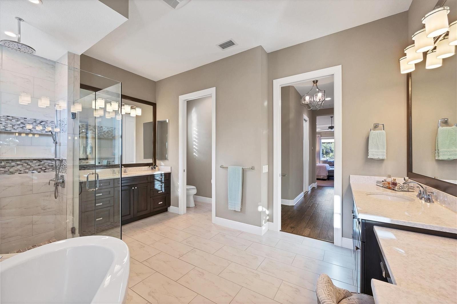 8355 CATAMARAN CIR