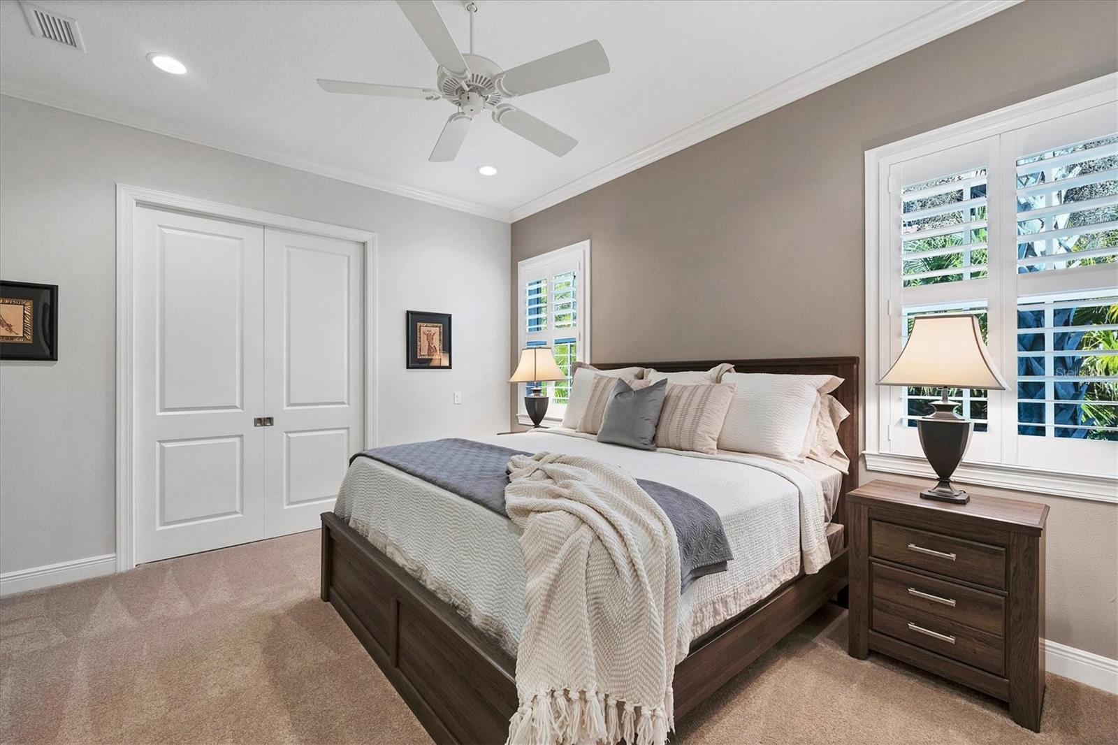 8355 CATAMARAN CIR
