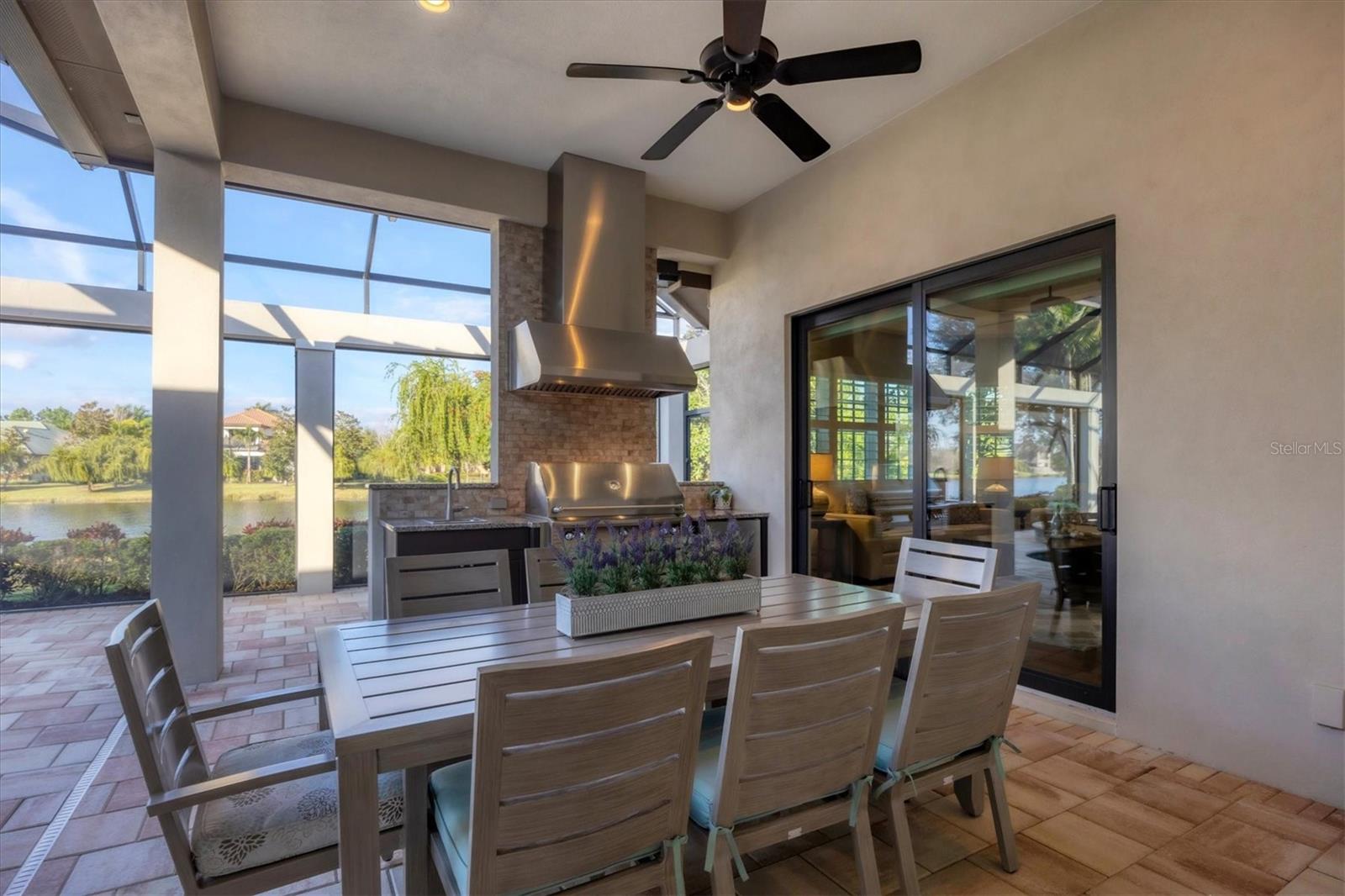 8355 CATAMARAN CIR