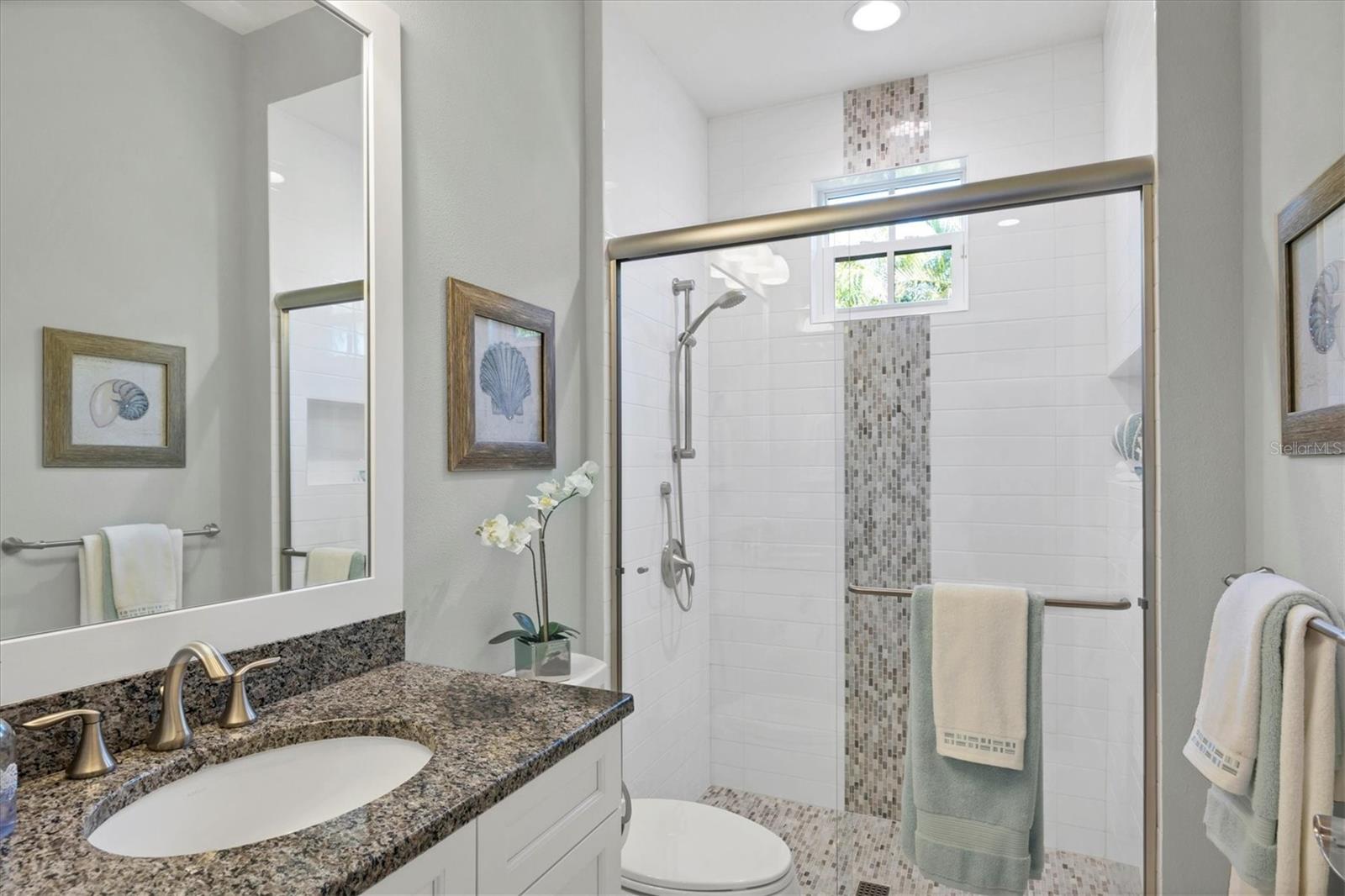 8355 CATAMARAN CIR