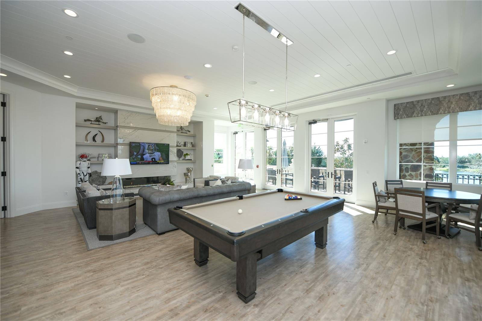 8355 CATAMARAN CIR