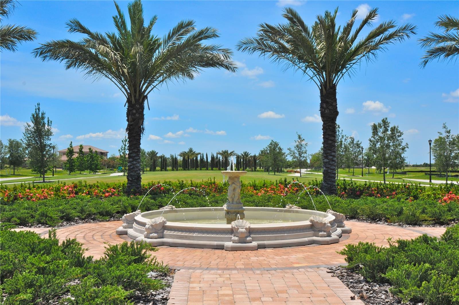 8355 CATAMARAN CIR