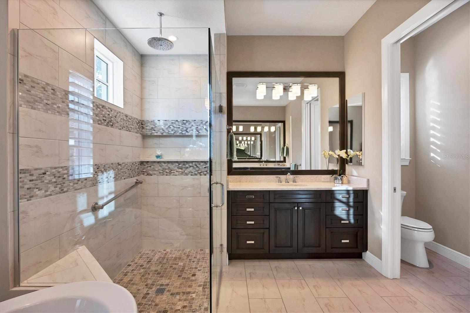 8355 CATAMARAN CIR