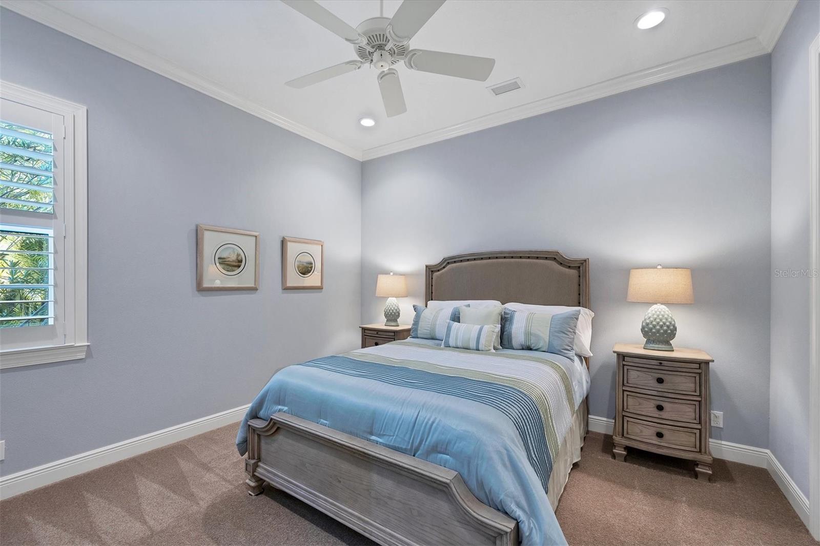 8355 CATAMARAN CIR