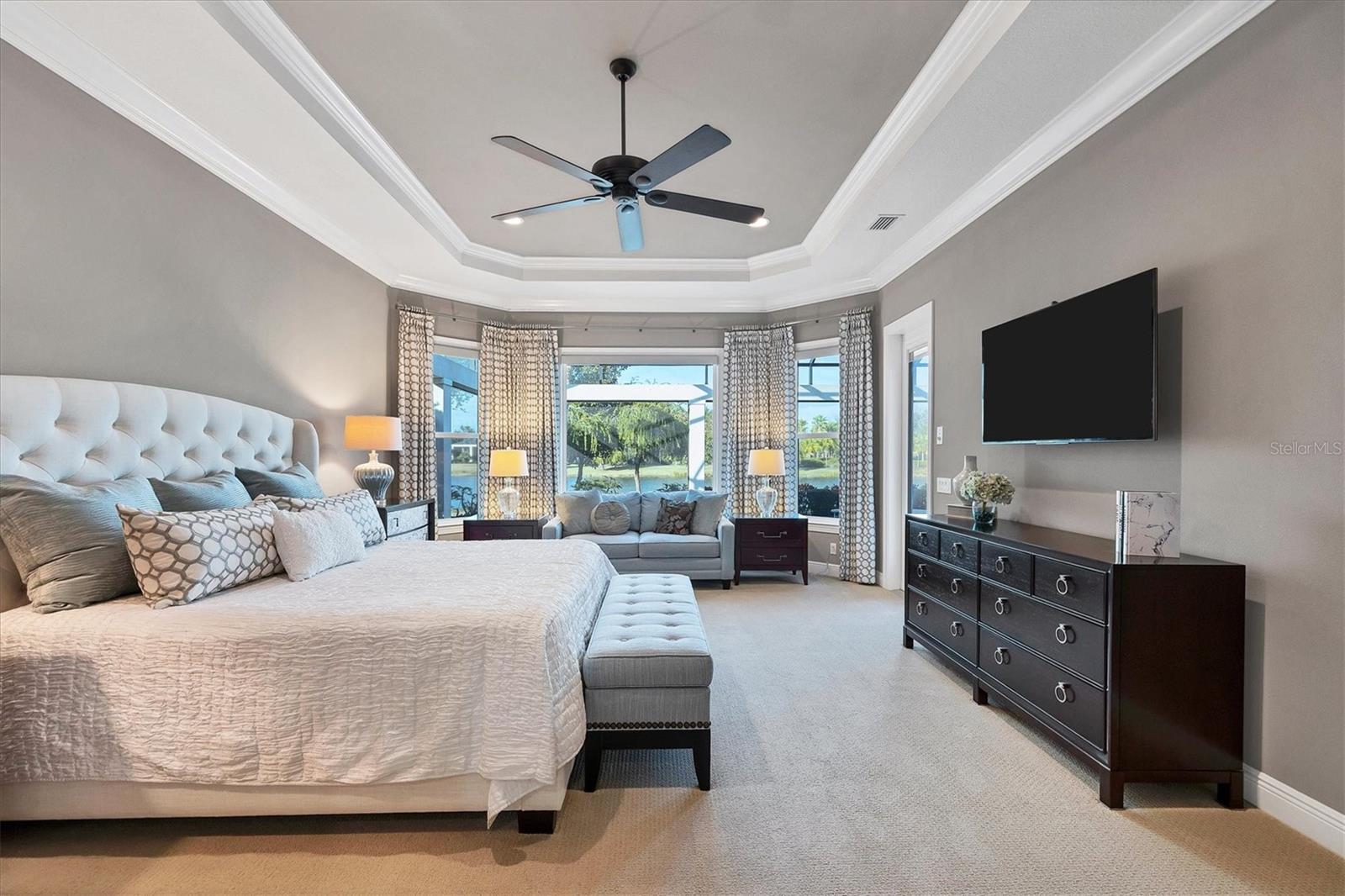 8355 CATAMARAN CIR