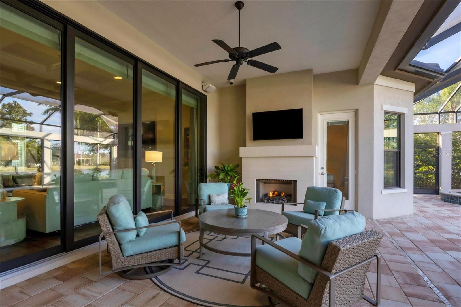8355 CATAMARAN CIR