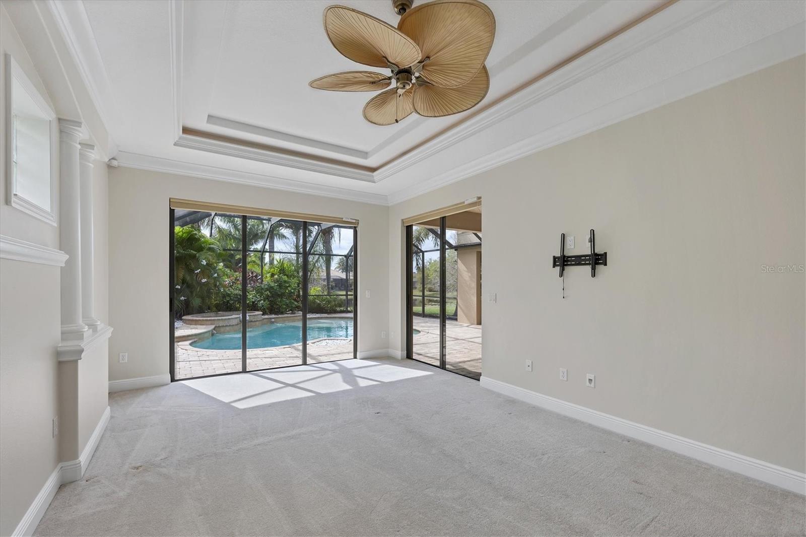 13508 BROWN THRASHER PIKE