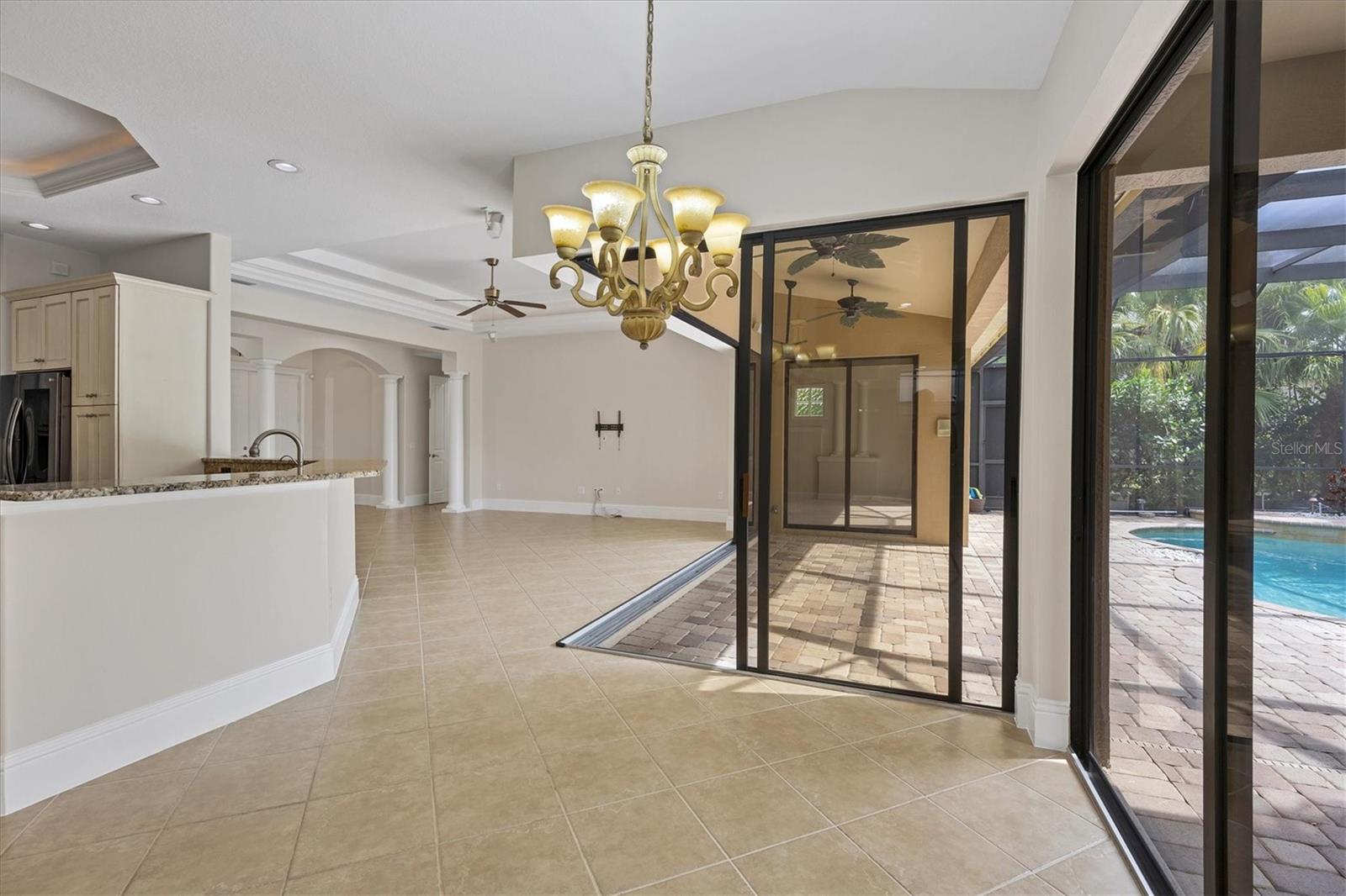 13508 BROWN THRASHER PIKE