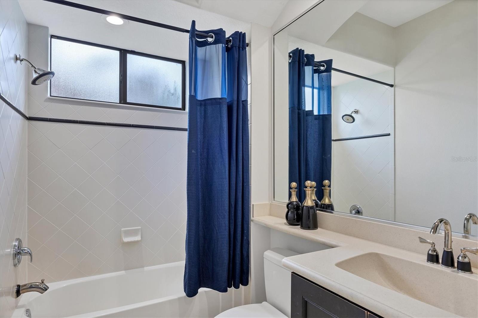 13508 BROWN THRASHER PIKE