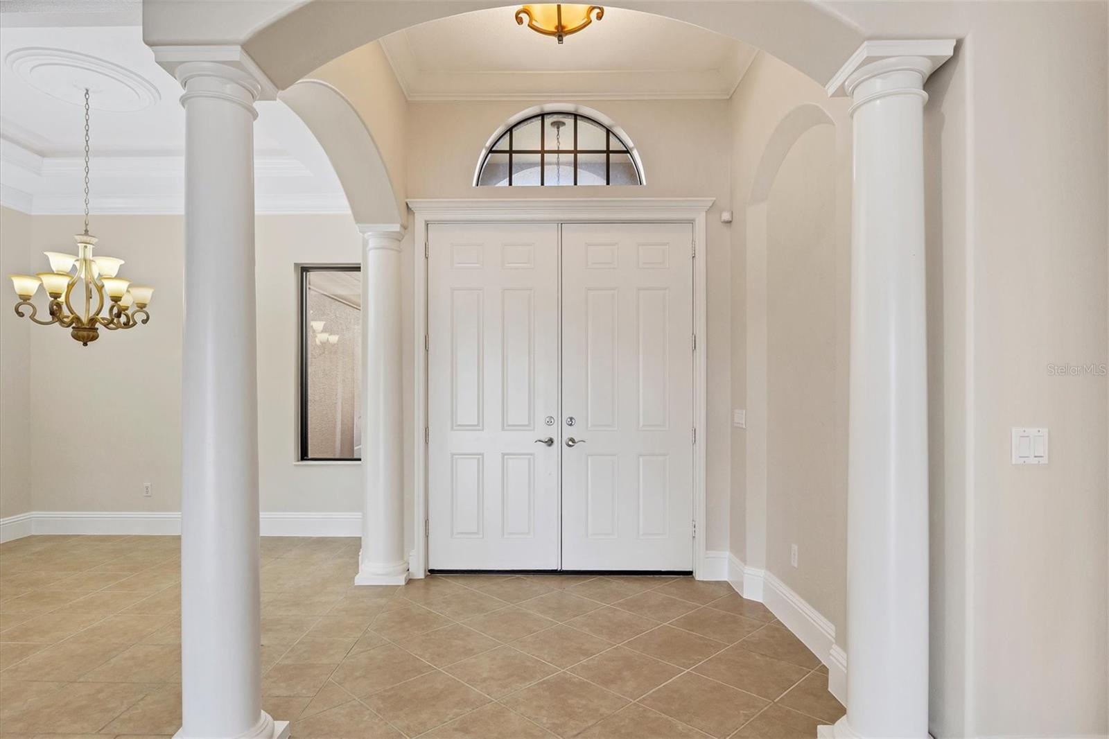 13508 BROWN THRASHER PIKE