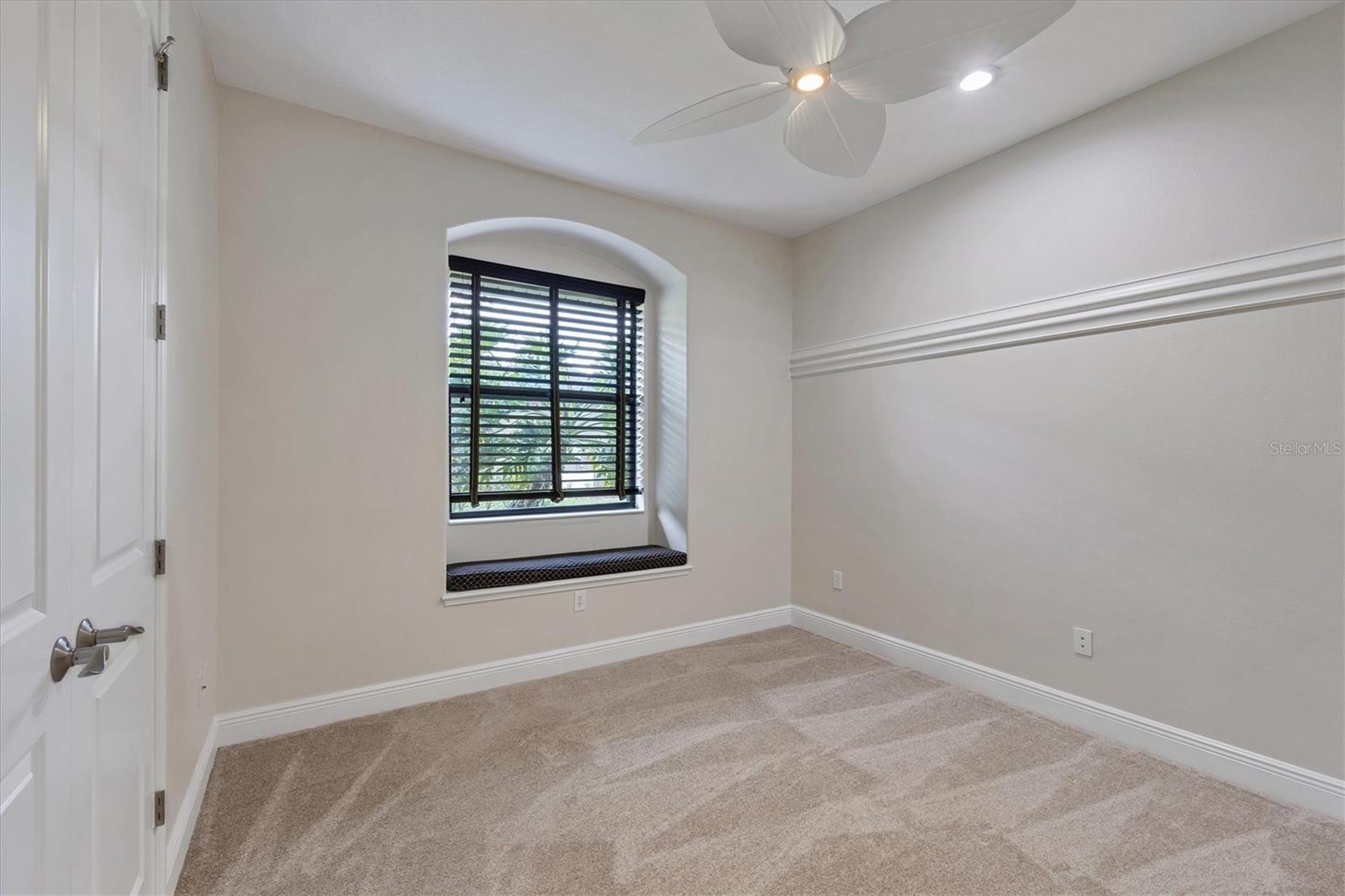 13508 BROWN THRASHER PIKE