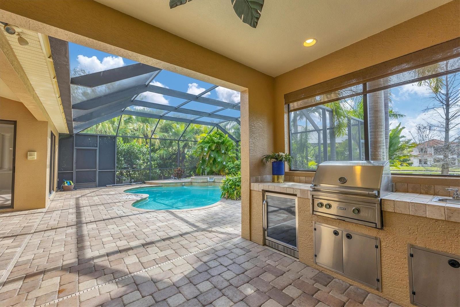 13508 BROWN THRASHER PIKE