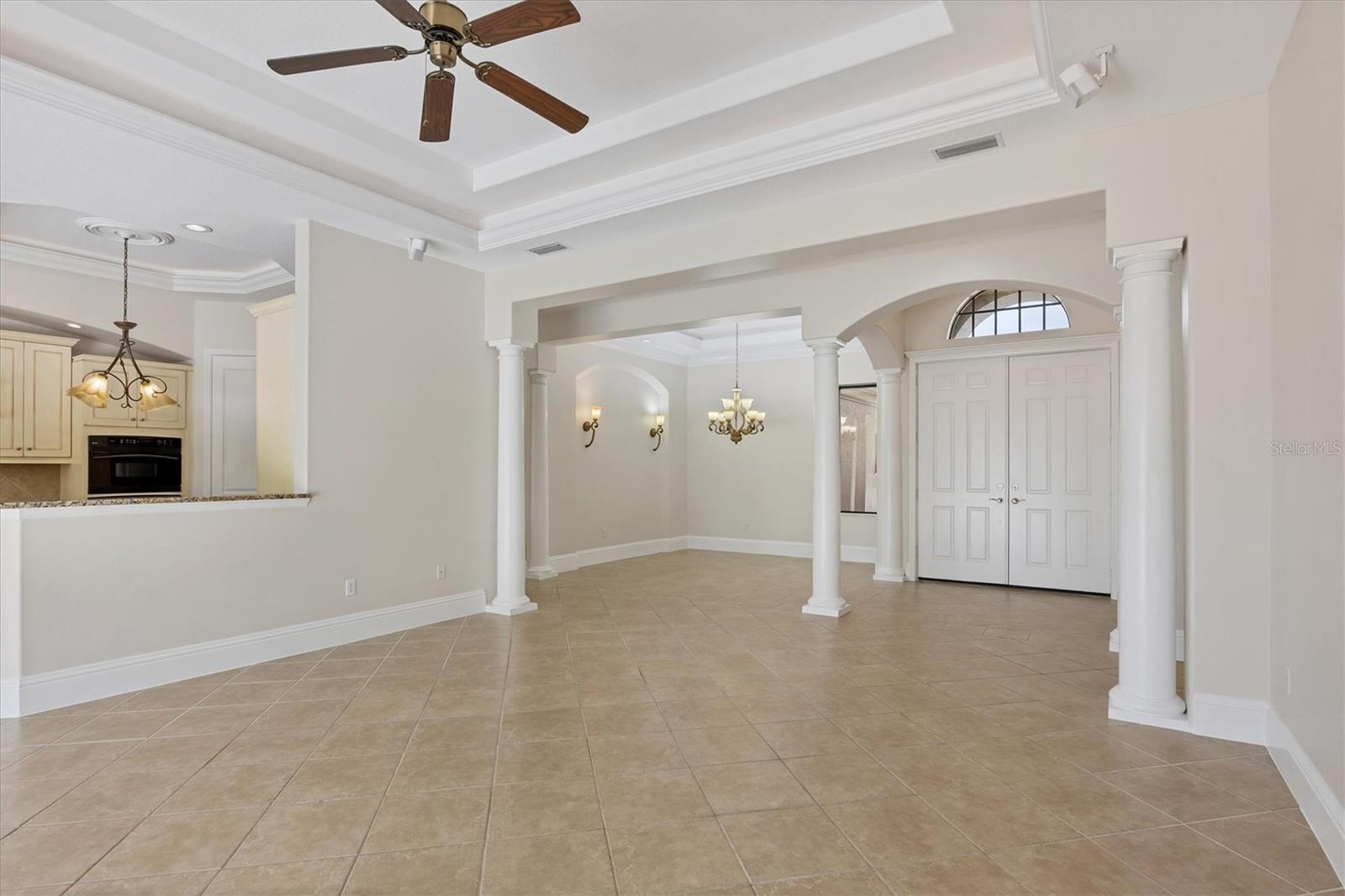 13508 BROWN THRASHER PIKE