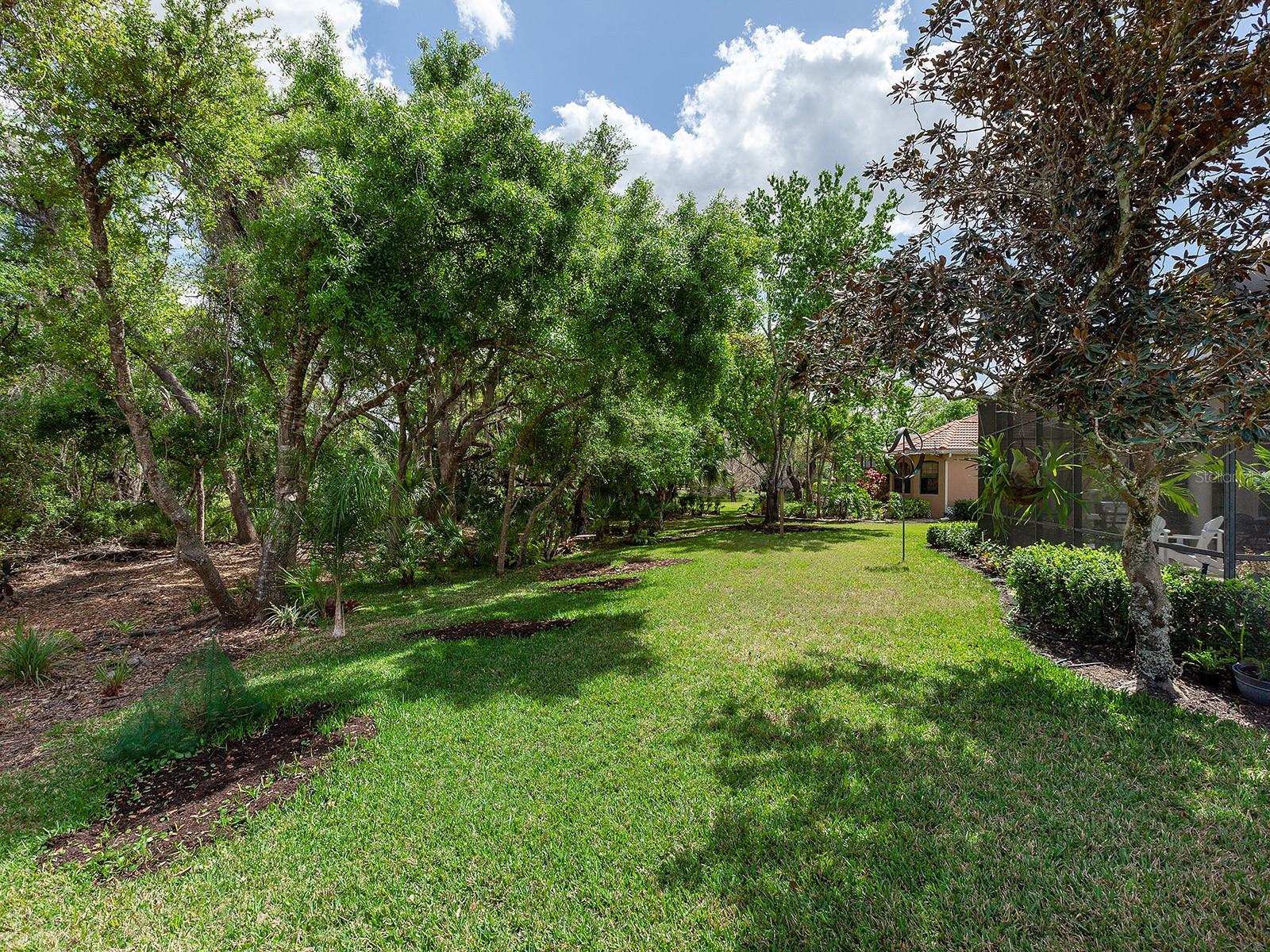 7309 DESERT RIDGE GLN