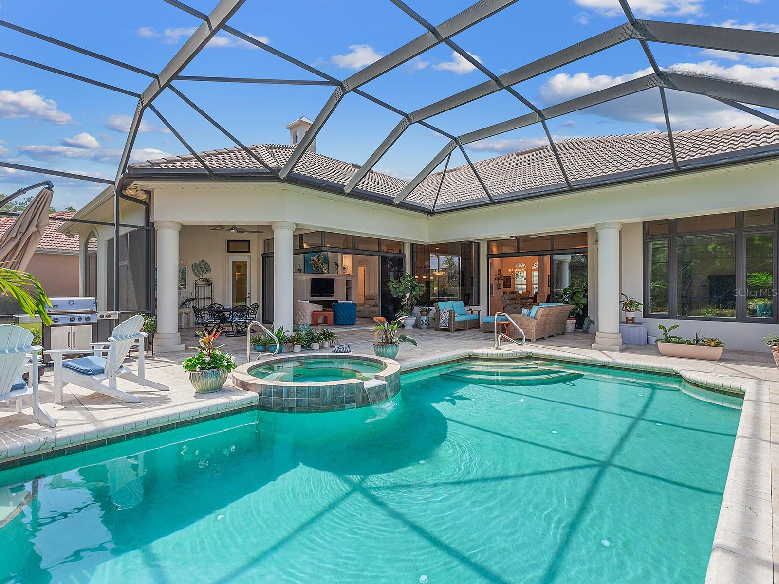 7309 DESERT RIDGE GLN