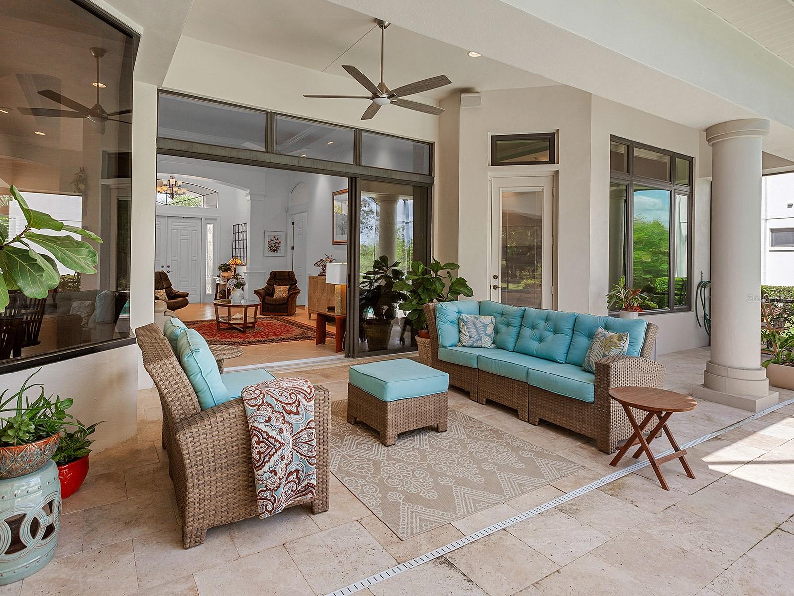 7309 DESERT RIDGE GLN