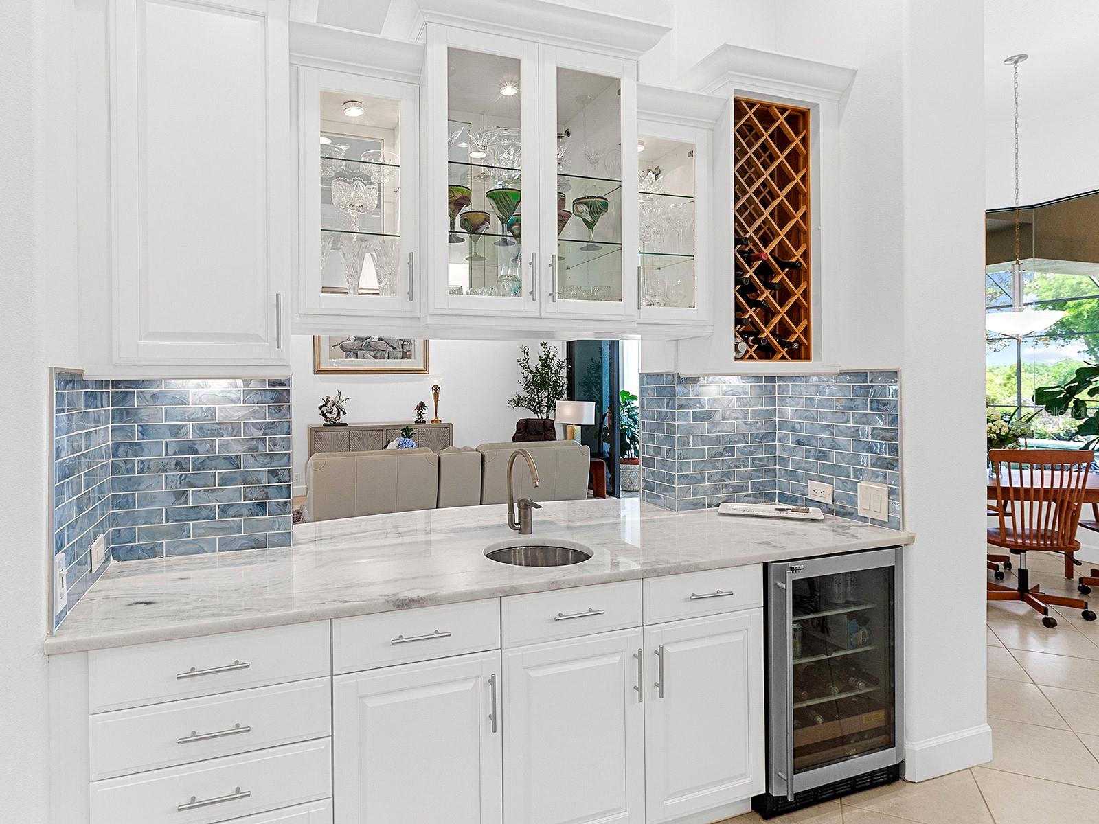 7309 DESERT RIDGE GLN