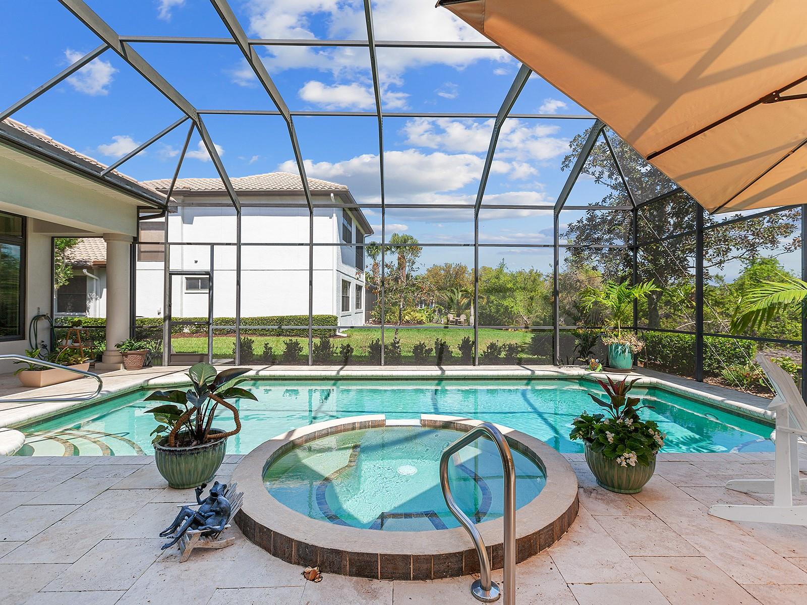 7309 DESERT RIDGE GLN