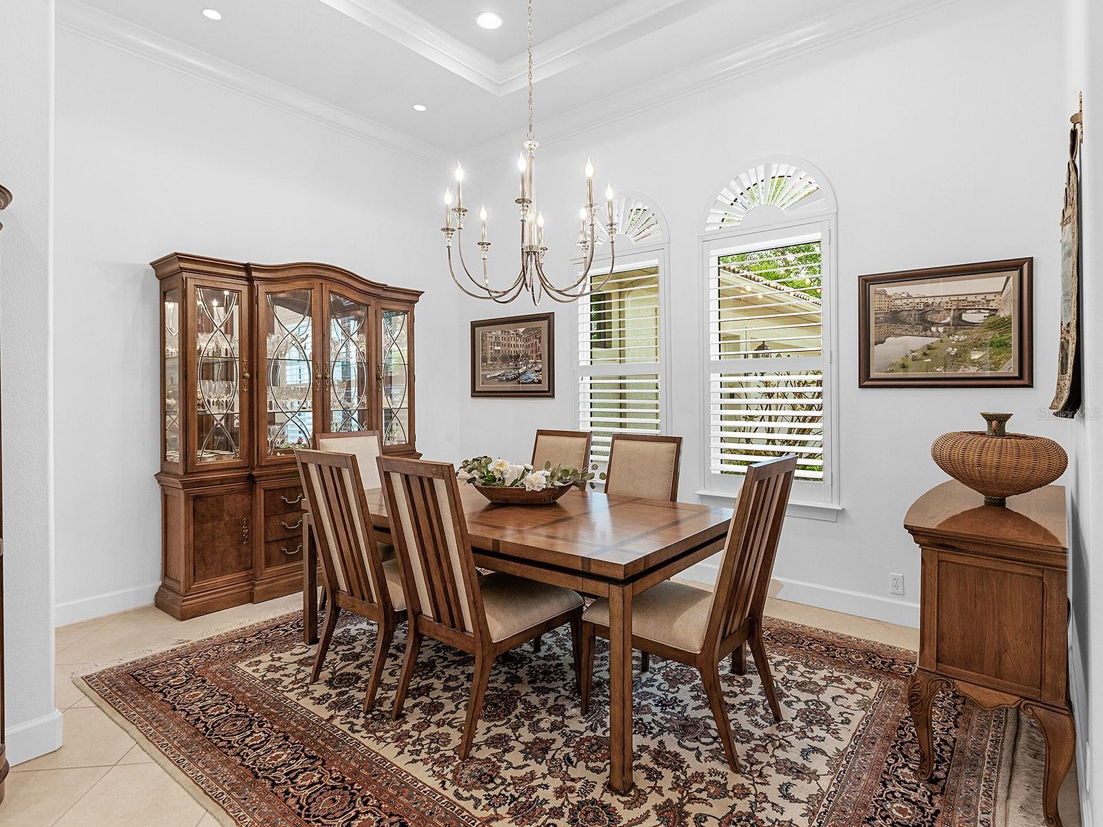 7309 DESERT RIDGE GLN