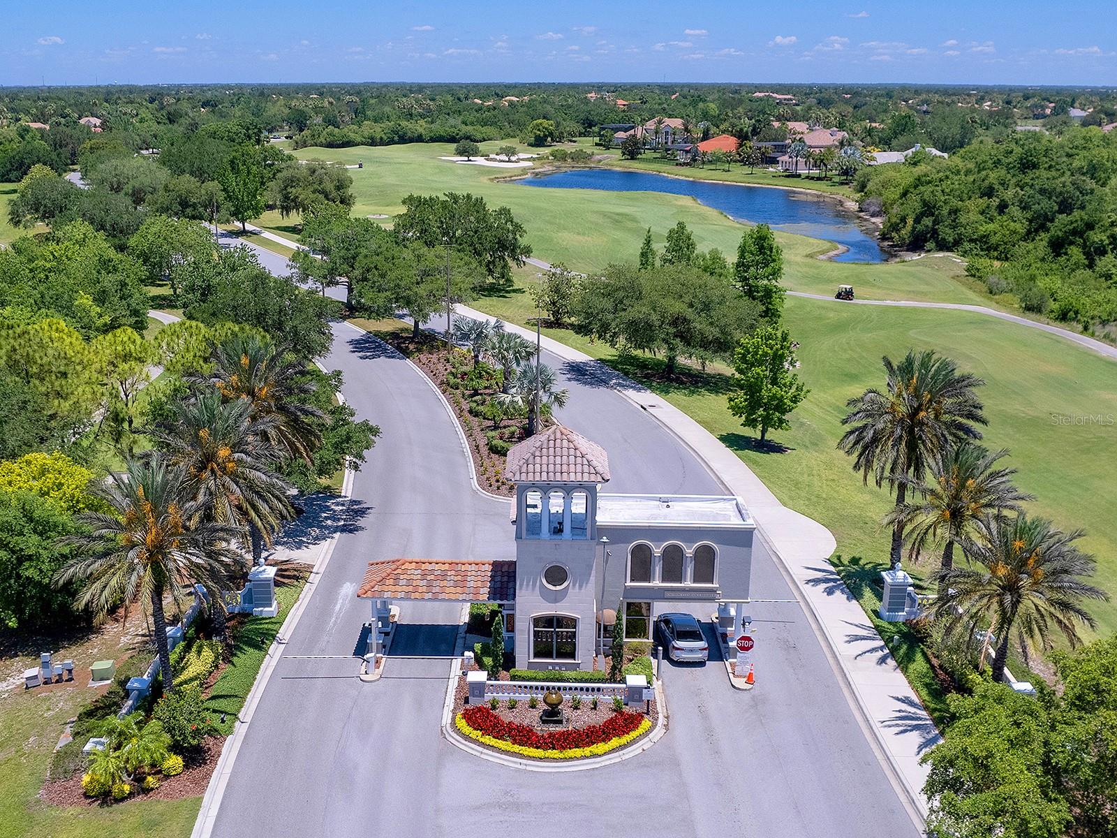 7309 DESERT RIDGE GLN